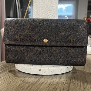 Louis Vuitton Dark Brown Monogram Clutch